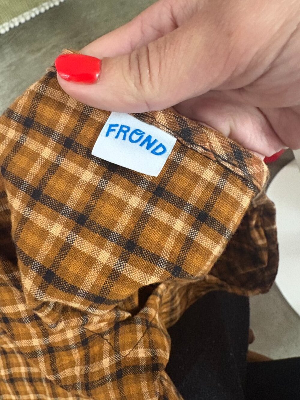 Frond plaid crop top (size medium) - Picture 2 of 2